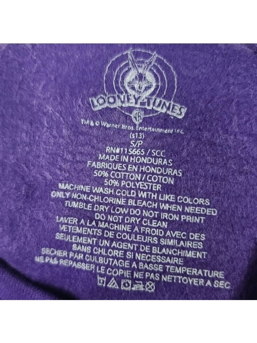 Looney Tunes Bugs Bunny Tasmanian Devil Baseball Purple Crewneck Vintage Sweater - Picture 8 of 8